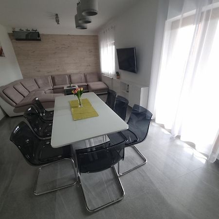 Apartman Bura Posedarje Cameră foto